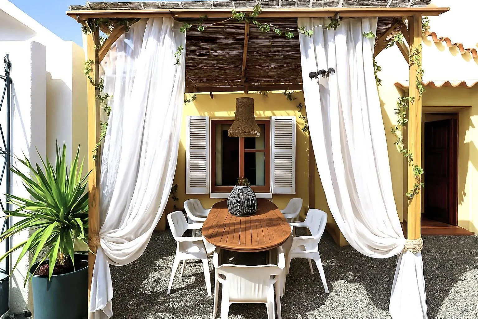 Reve D'Azur, 2 Chambres, Maison Julia En Bord De Mer A La Nartelle, Piscine Partagee, Parking & Terrasse Bbq, Wifi Et Draps Inclus Plage A Pied Sainte-Maxime